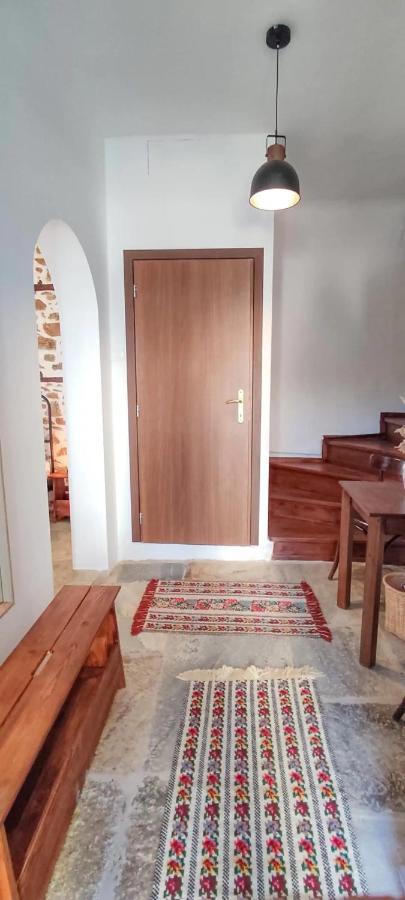 San Lorenzo Cottage - Παραδοσιακά Πέτρινα Δωμάτια Agios Lavrentios Exterior foto