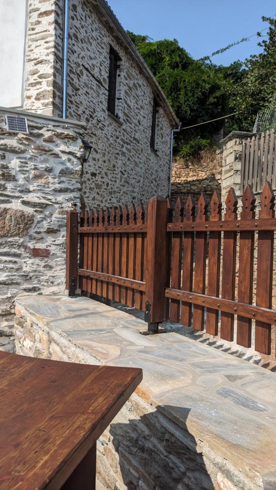 San Lorenzo Cottage - Παραδοσιακά Πέτρινα Δωμάτια Agios Lavrentios Exterior foto