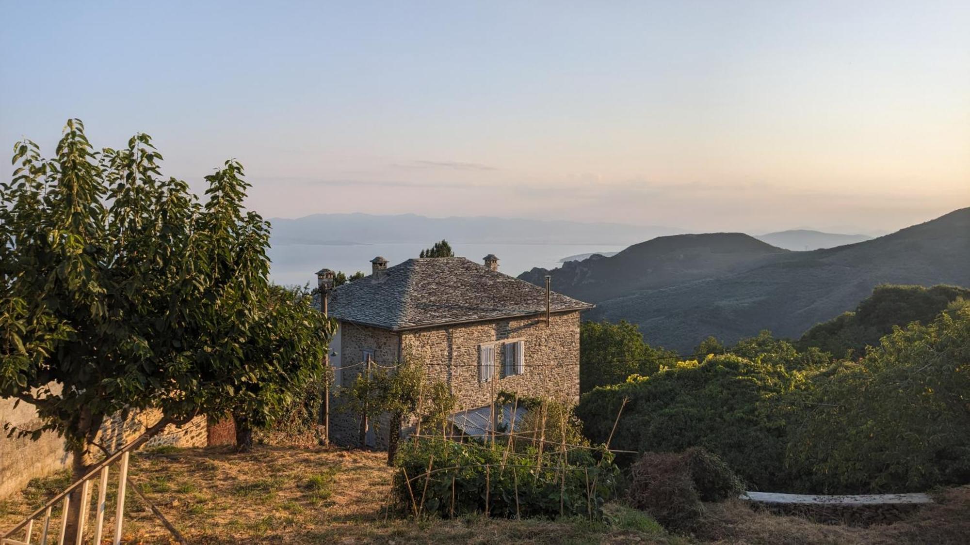 San Lorenzo Cottage - Παραδοσιακά Πέτρινα Δωμάτια Agios Lavrentios Exterior foto